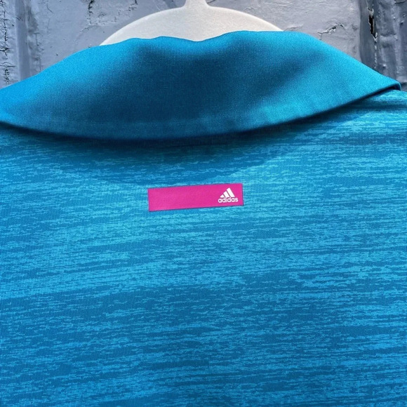 Adidas Puremotion Pleates Sleeve Polo Tee, size XL - Picture 9 of 10